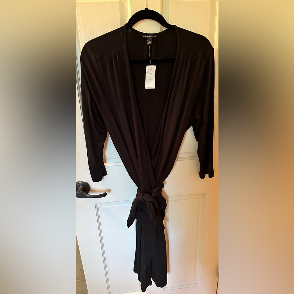 Banana Republic Black Long-Sleeve Tie-Front Dress